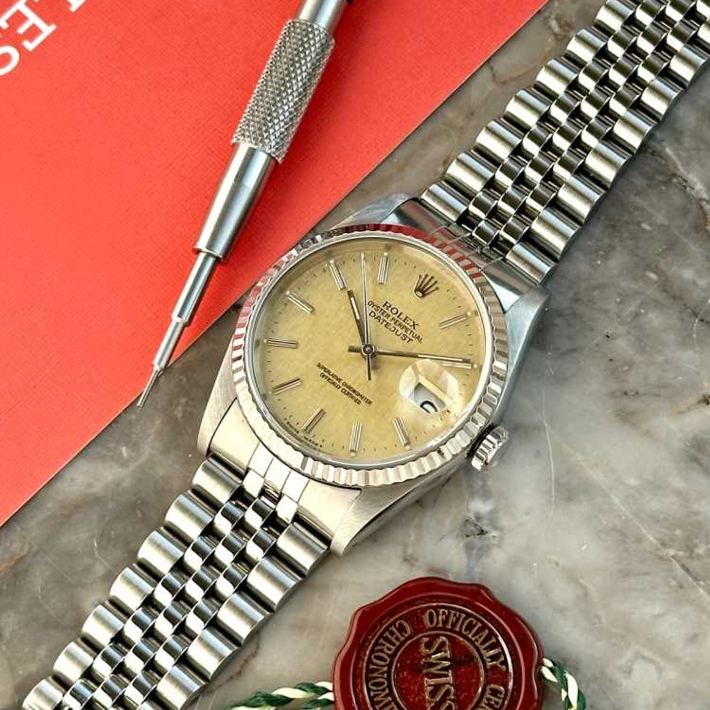 Rolex Datejust 36 16234 (1989) - Silver dial 36 mm Steel case (5/8)