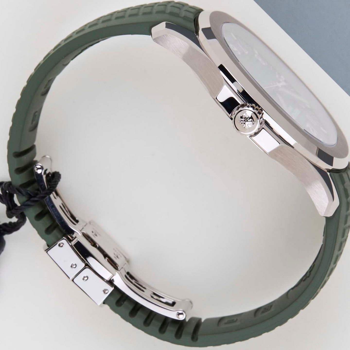 Patek Philippe Aquanaut 5168G-010 (2026) - Green dial 42 mm White Gold case (8/8)