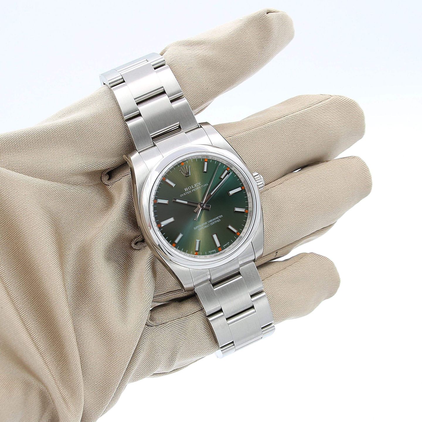 Rolex Oyster Perpetual 34 114200 - (3/4)