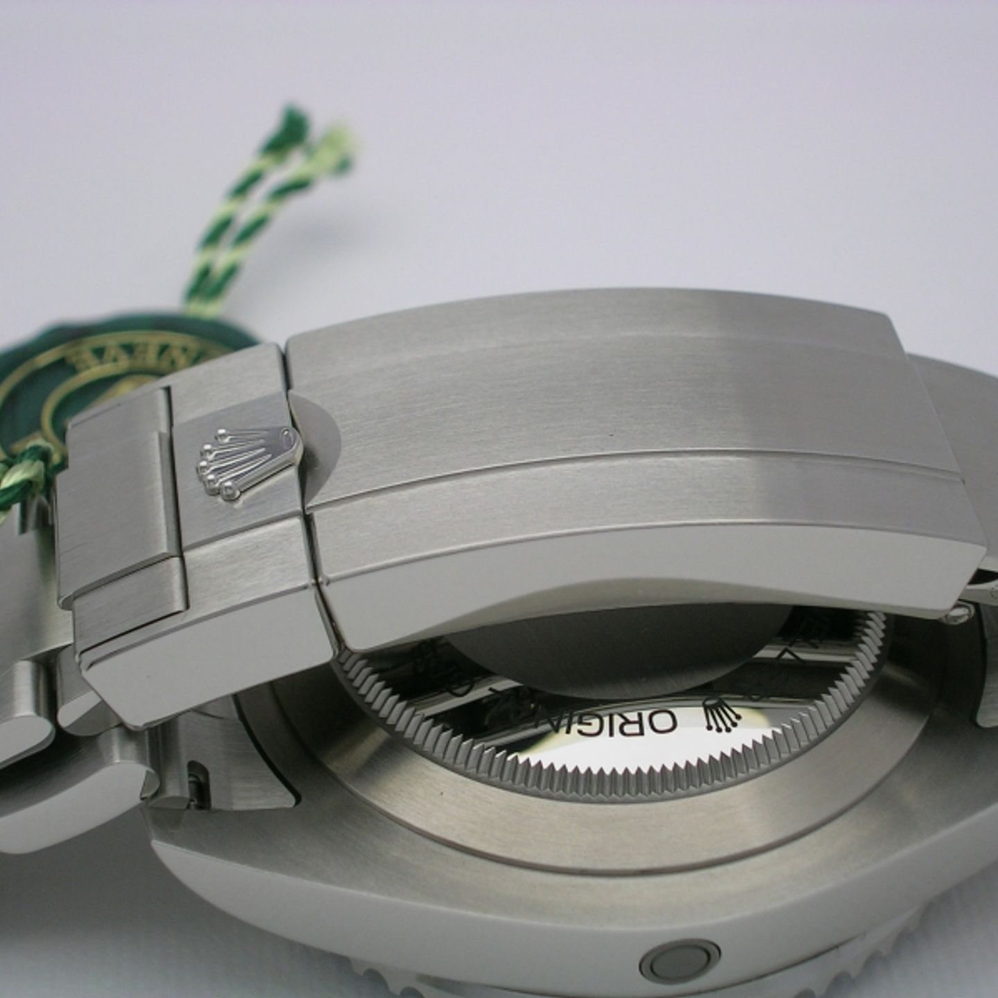 Rolex Sea-Dweller 126600 (2021) - Black dial 43 mm Steel case (3/4)