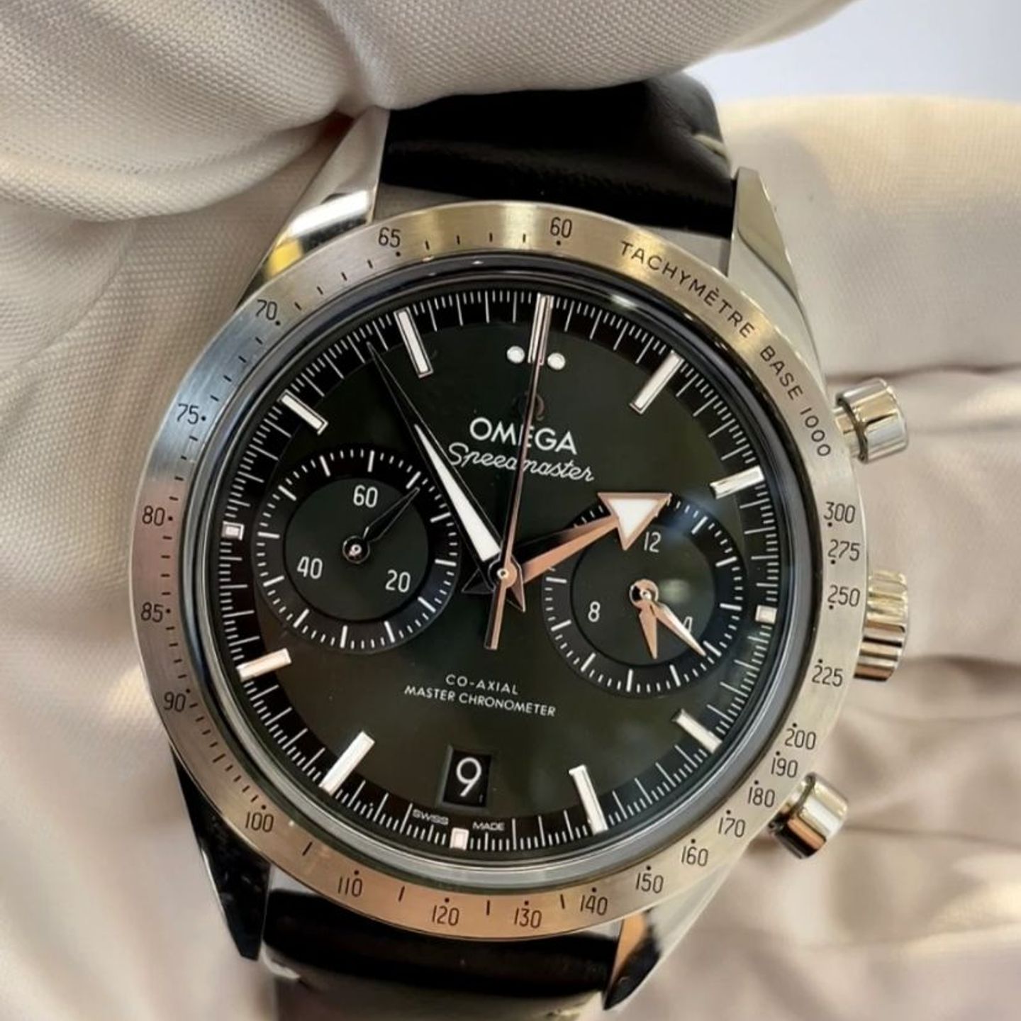 Omega Speedmaster '57 332.12.41.51.10.001 - (1/1)