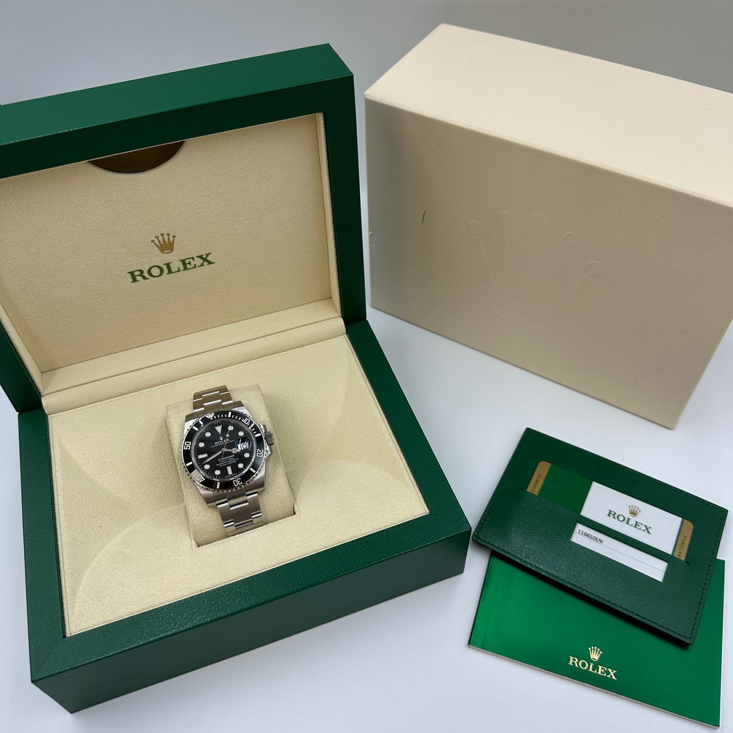 Rolex Submariner Date 116610LN - (2/8)