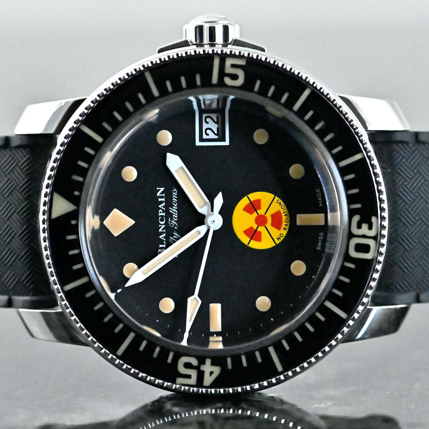 Blancpain Fifty Fathoms 5008D-1130-B64A (2021) - Black dial 40 mm Steel case (2/8)