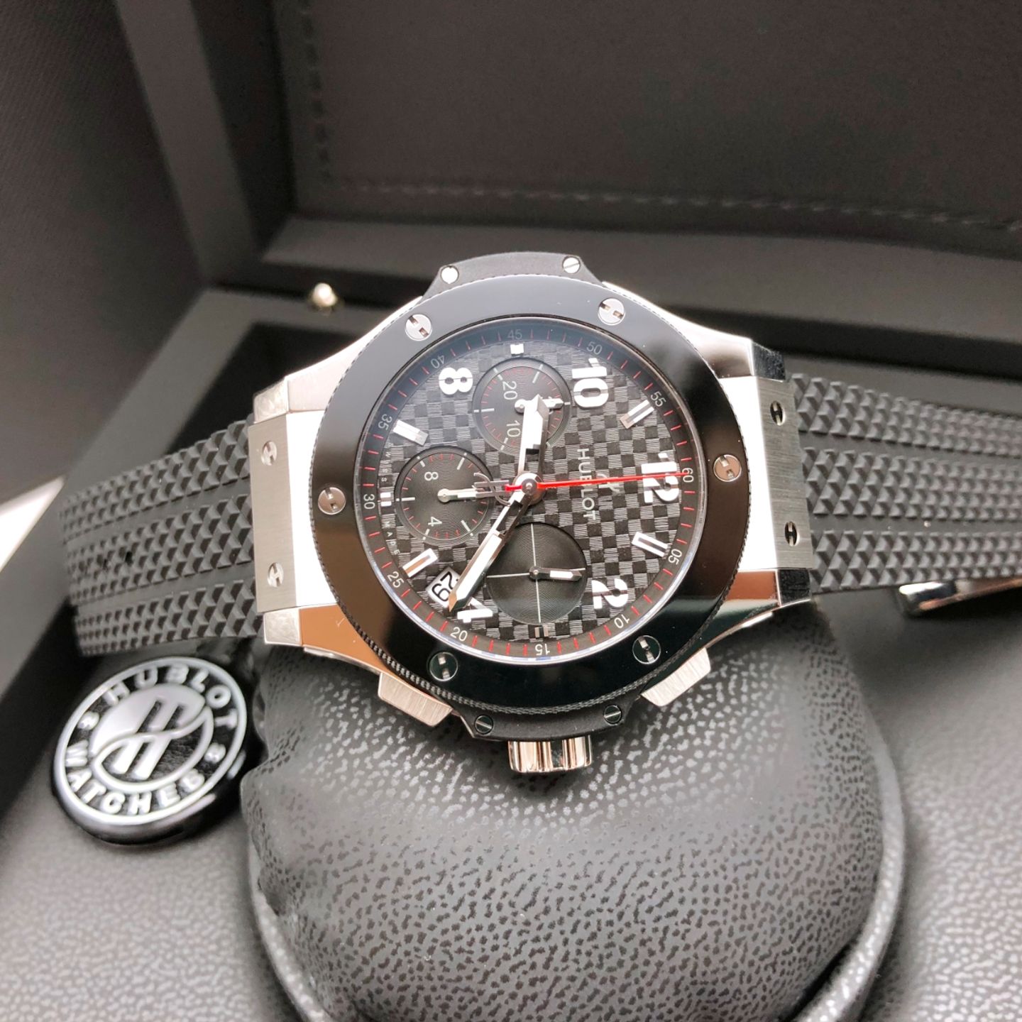 Hublot Big Bang 41 mm 341.SB.131.RX - (2/4)