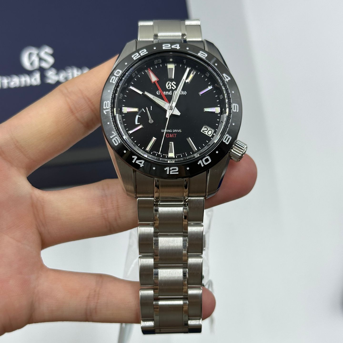 Grand Seiko Sport Collection SBGE253G (2023) - Black dial Unknown Steel case (6/8)