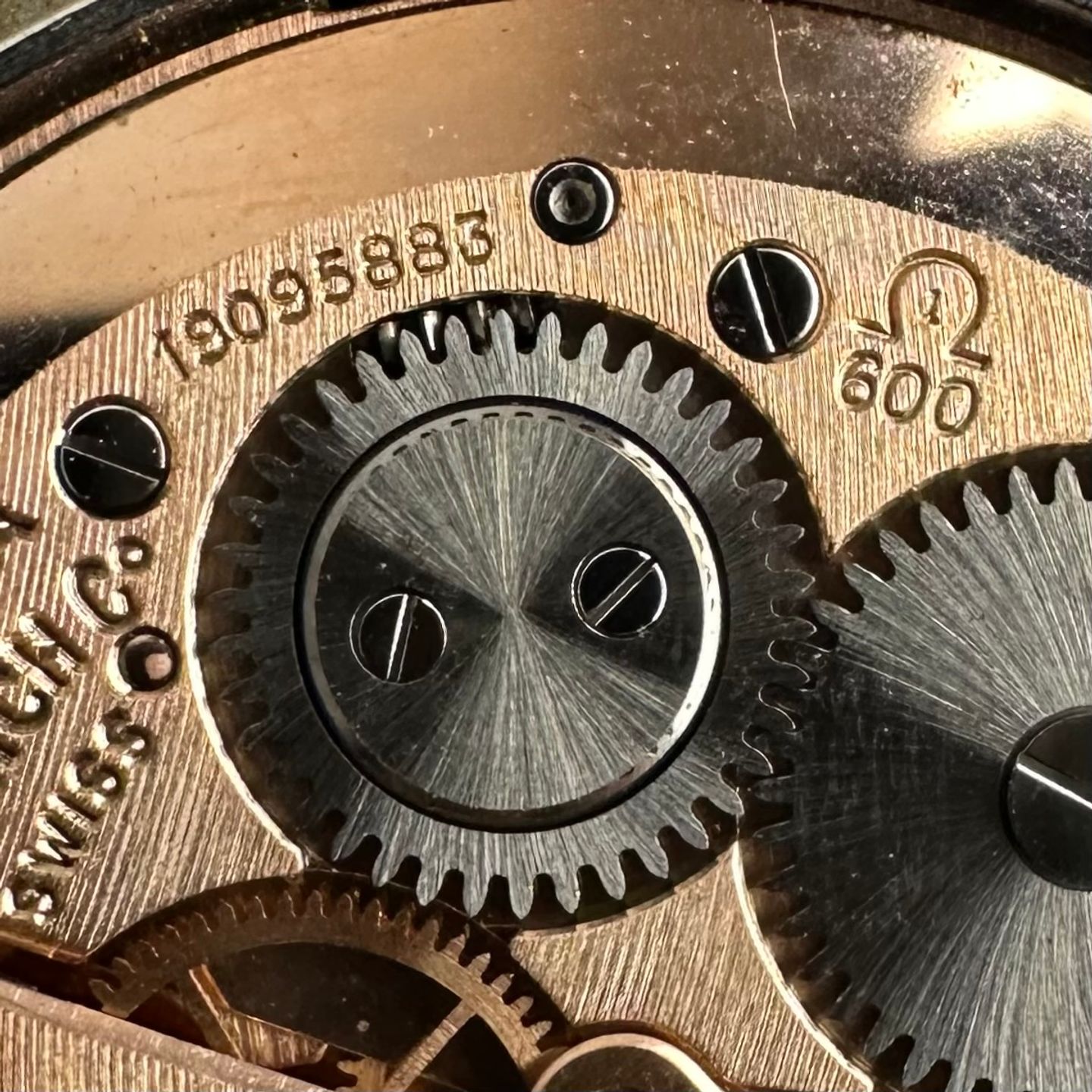 Omega Genève 14758 - (4/8)