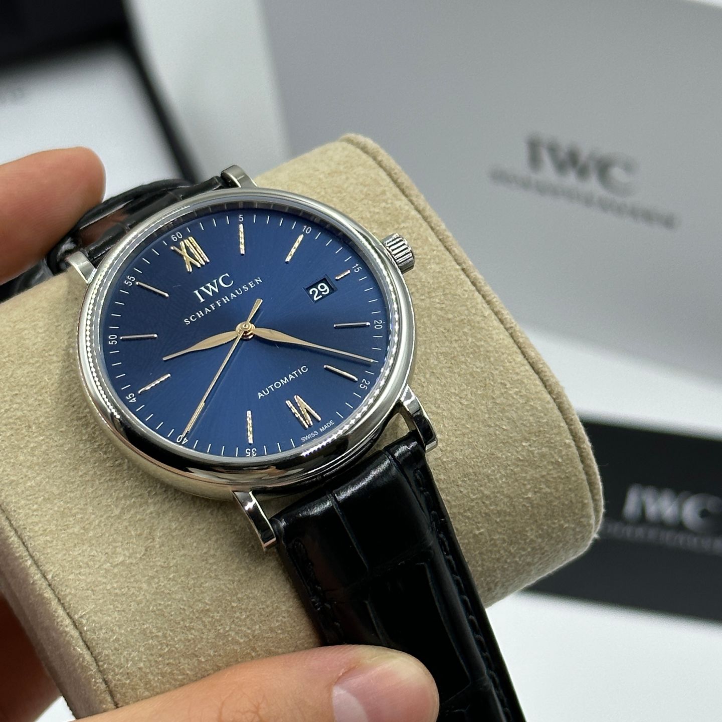 IWC Portofino Automatic IW356523 (2023) - Blauw wijzerplaat 40mm Staal (4/8)