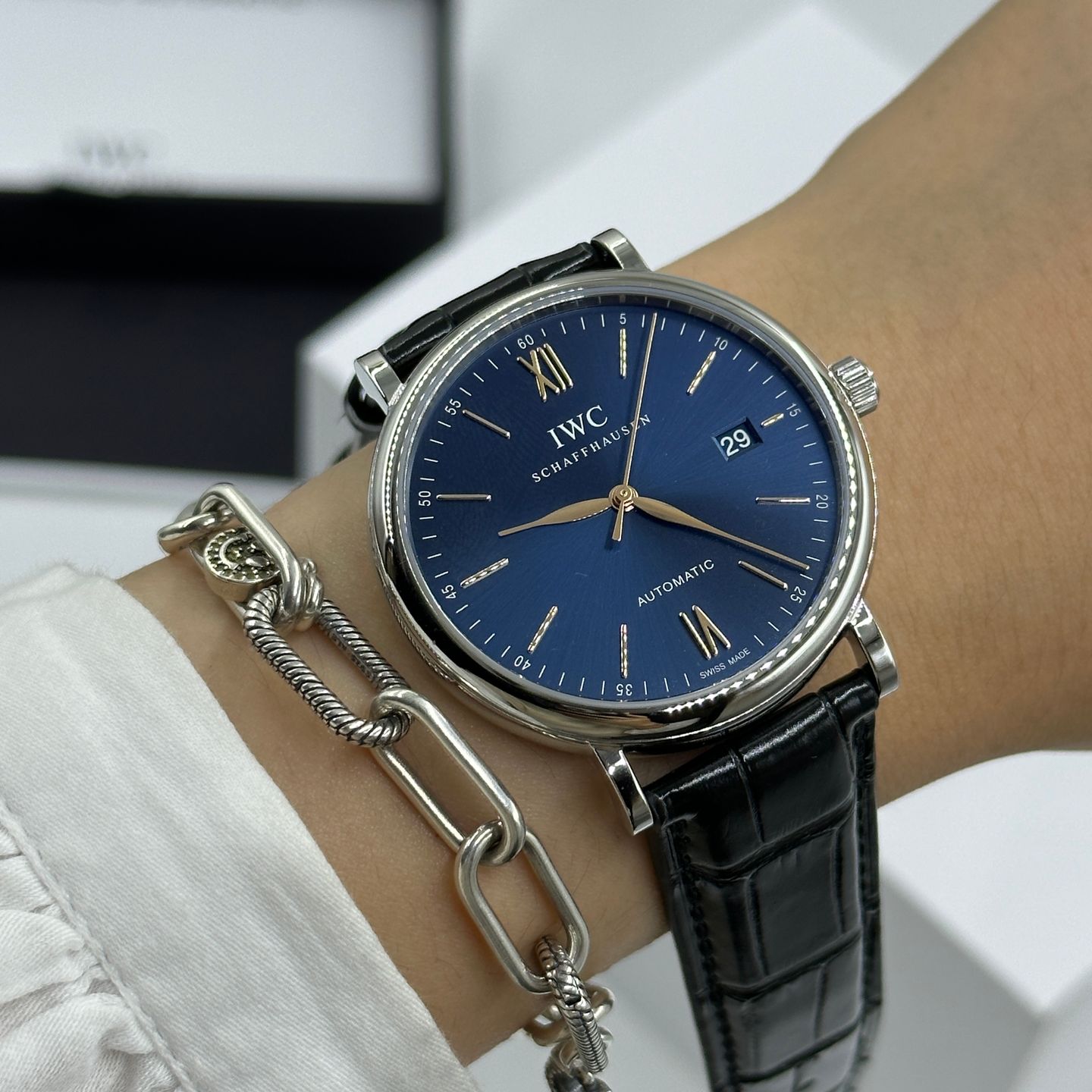 IWC Portofino Automatic IW356523 (2023) - Blue dial 40 mm Steel case (8/8)