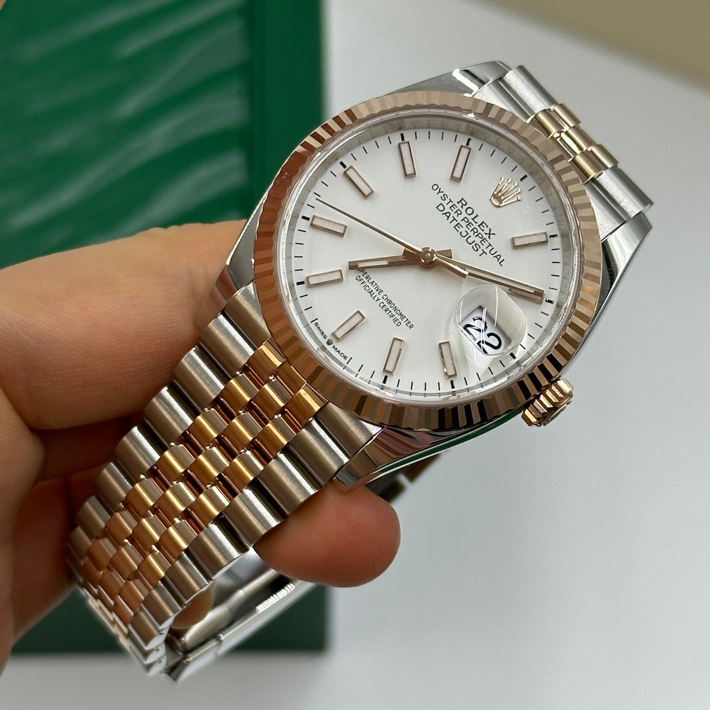 Rolex Datejust 36 126231 (2024) - Wit wijzerplaat 36mm Staal (6/8)