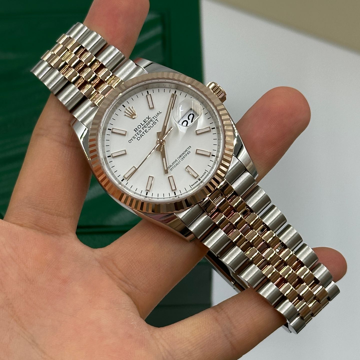 Rolex Datejust 36 126231 (2024) - Wit wijzerplaat 36mm Staal (7/8)