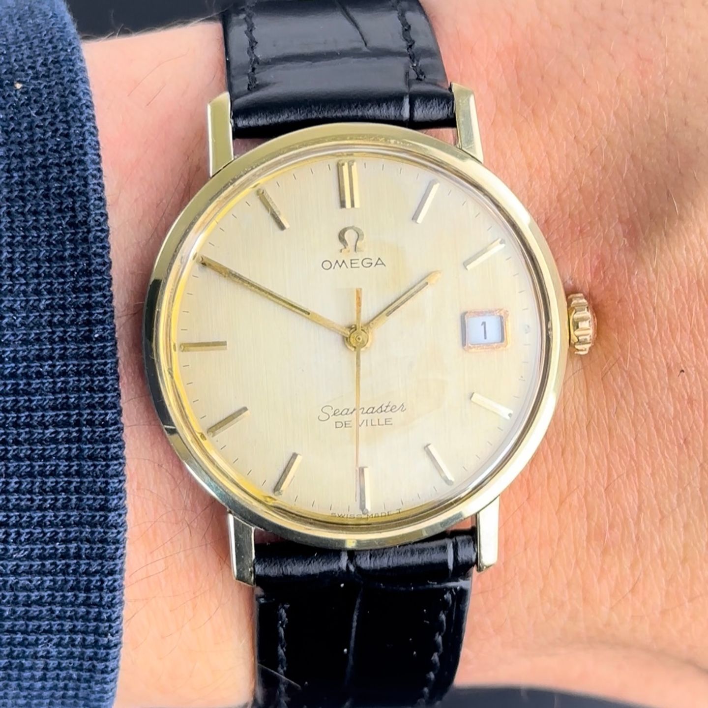 Omega Seamaster 136.020 (1965) - Champagne dial 34 mm Gold/Steel case (2/8)