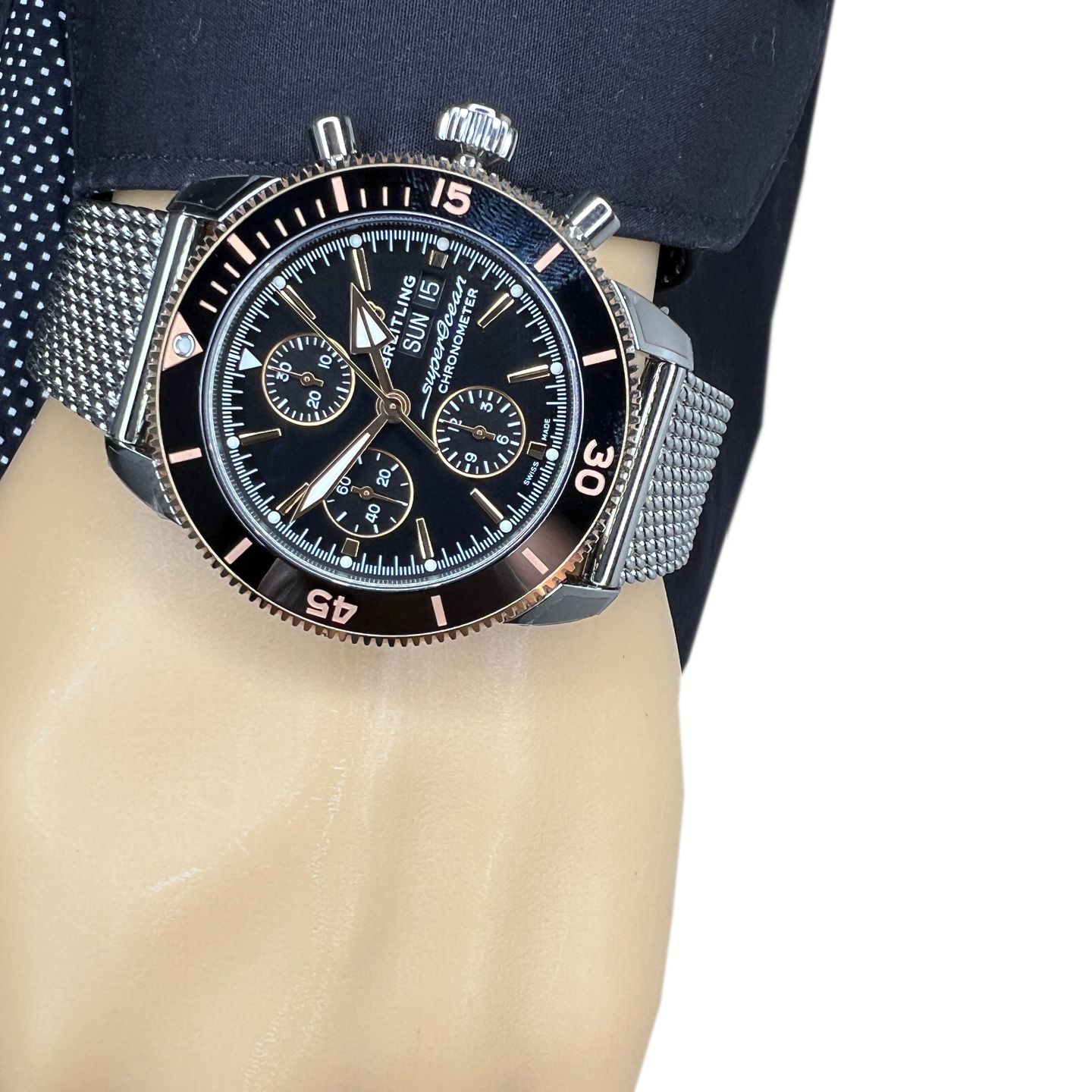 Breitling Superocean Heritage II Chronograph U13313121B1A1 (2024) - Zwart wijzerplaat 44mm Goud/Staal (2/8)