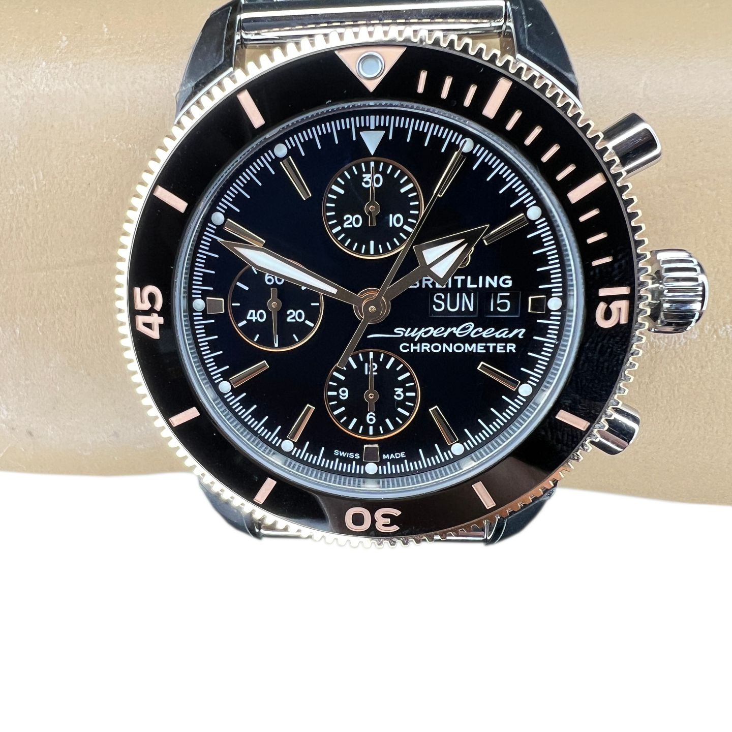 Breitling Superocean Heritage II Chronograph U13313121B1A1 (2024) - Zwart wijzerplaat 44mm Goud/Staal (1/8)