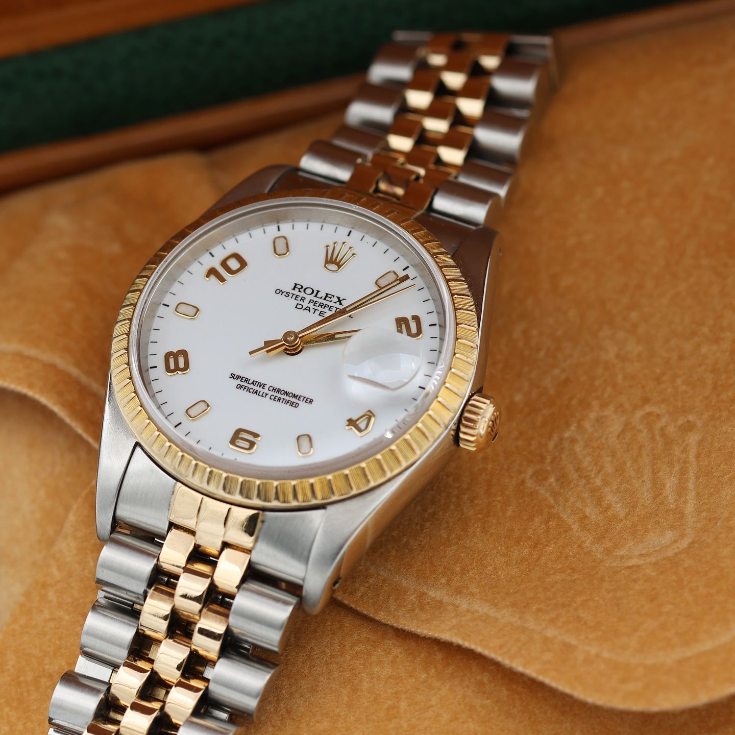 Rolex Oyster Perpetual Date 15233 - (4/8)