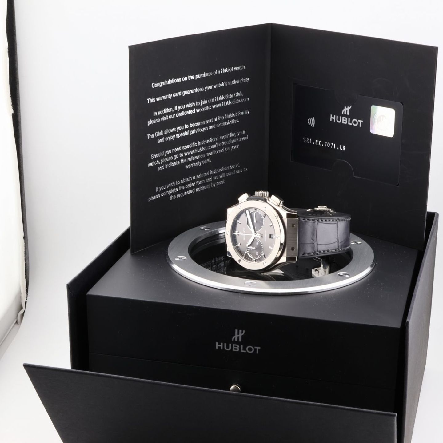 Hublot Classic Fusion Racing Grey 521.NX.7071.LR - (2/2)