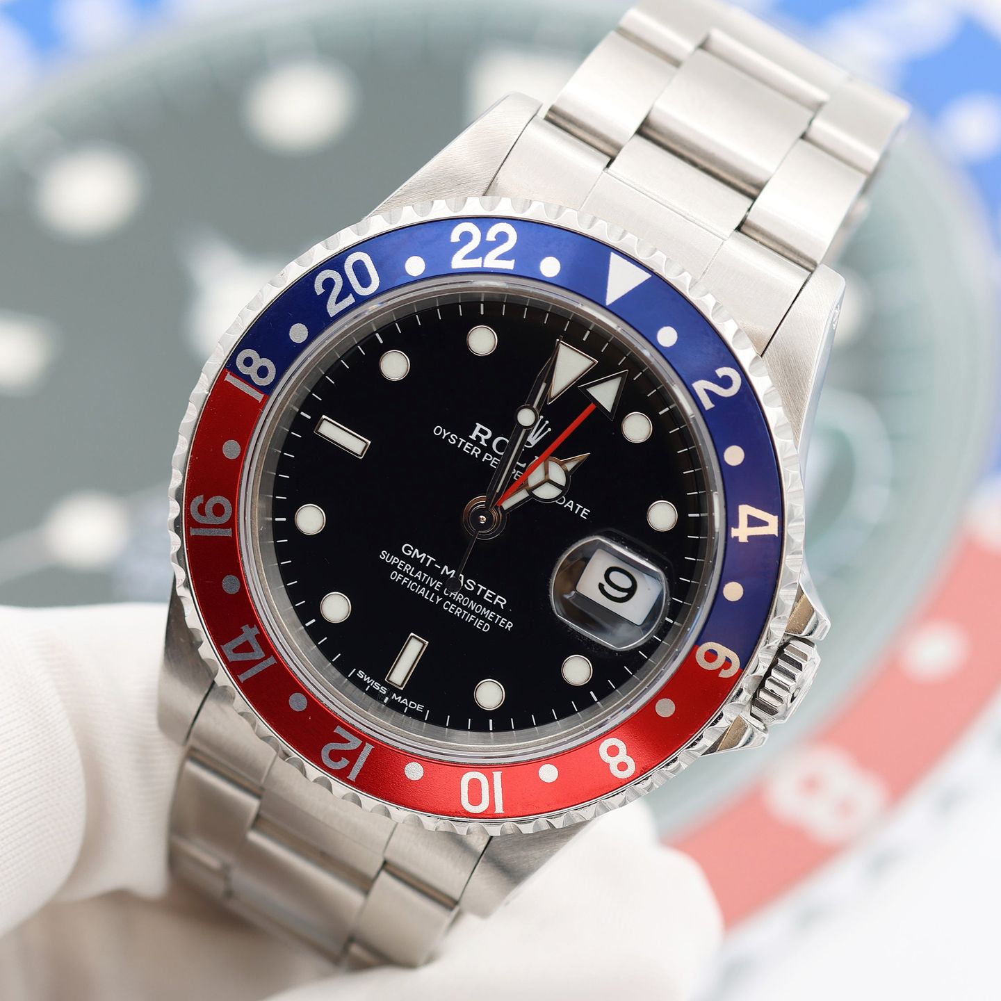 Rolex GMT-Master 16700 - (4/8)