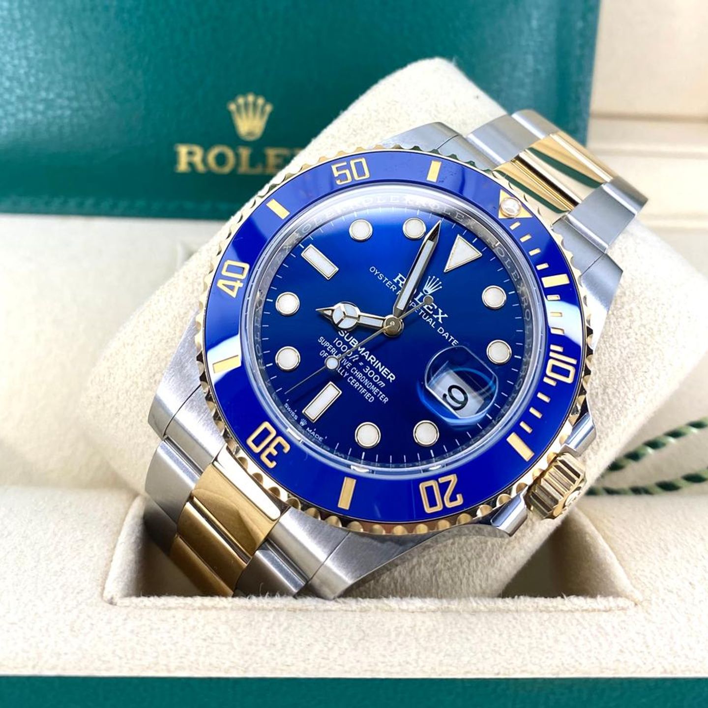 Rolex Submariner Date 126613lb - (5/14)
