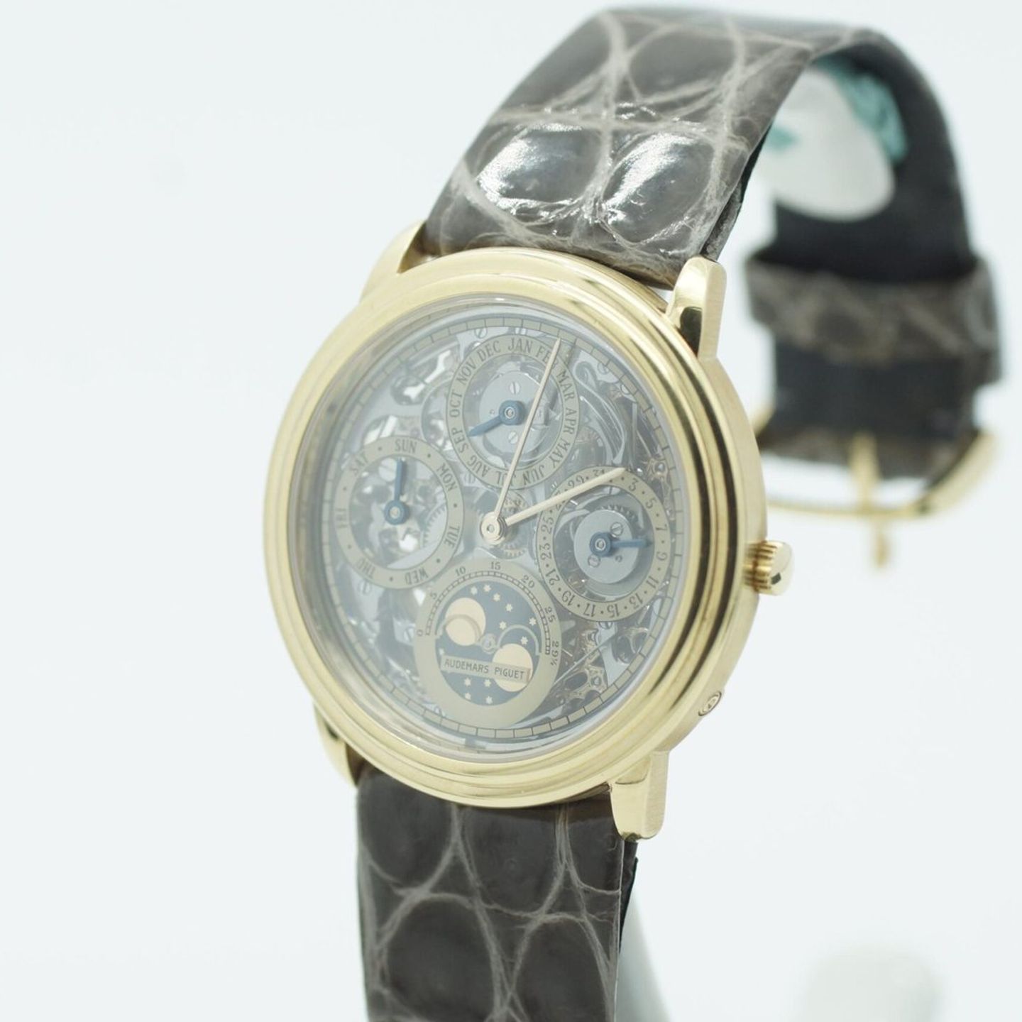 Audemars Piguet Quantieme Perpetual Calendar 25668BA (1989) - Transparent dial 36 mm Yellow Gold case (4/8)