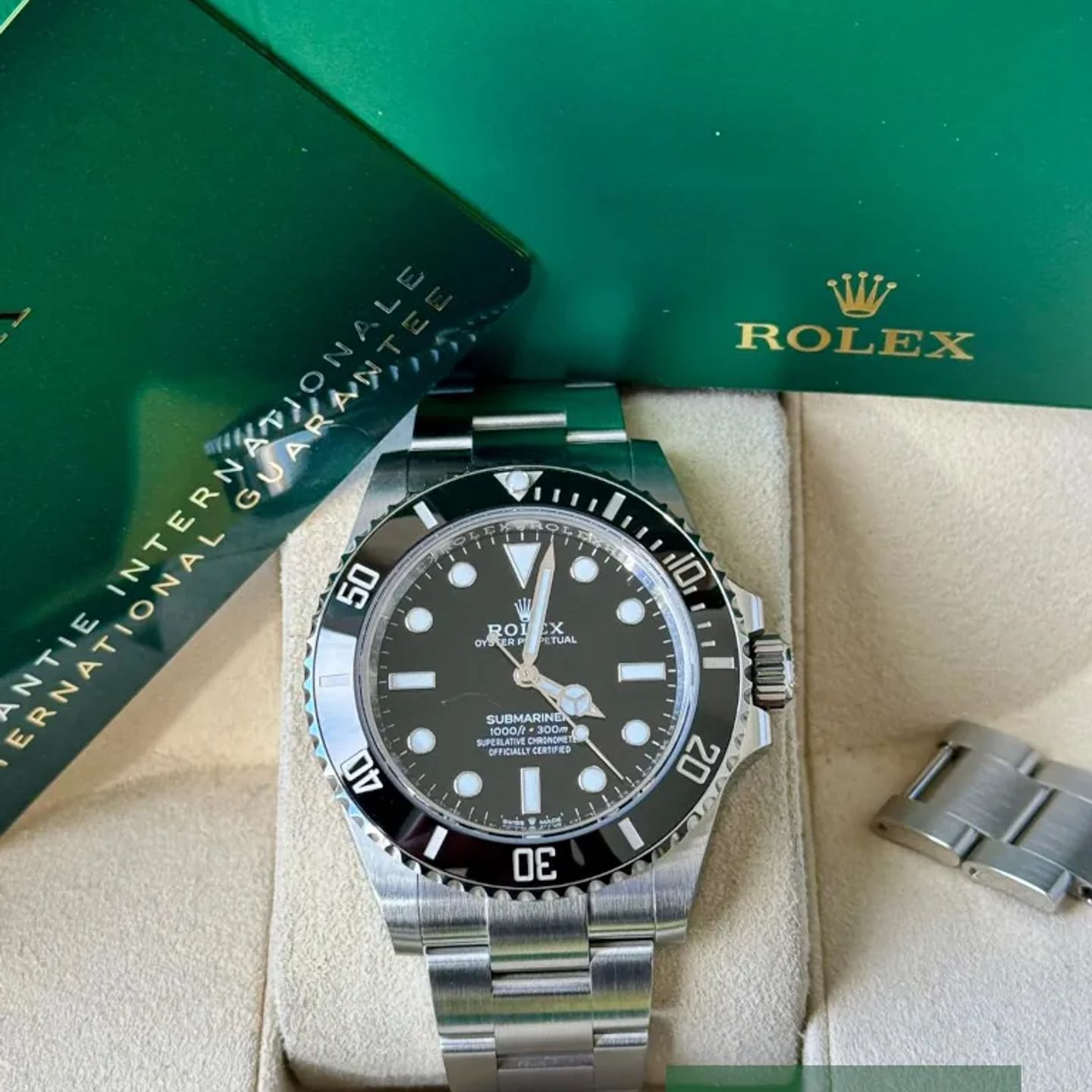 Rolex Submariner No Date 124060 - (7/7)