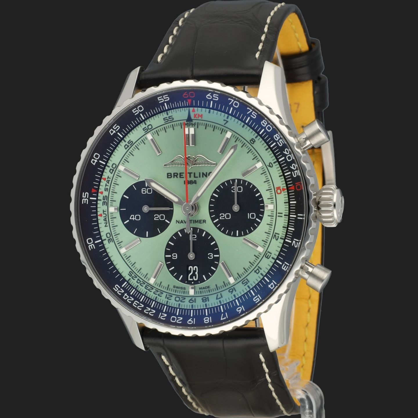 Breitling Navitimer 1 B01 Chronograph AB0138 (2024) - Zwart wijzerplaat 43mm Staal (1/8)