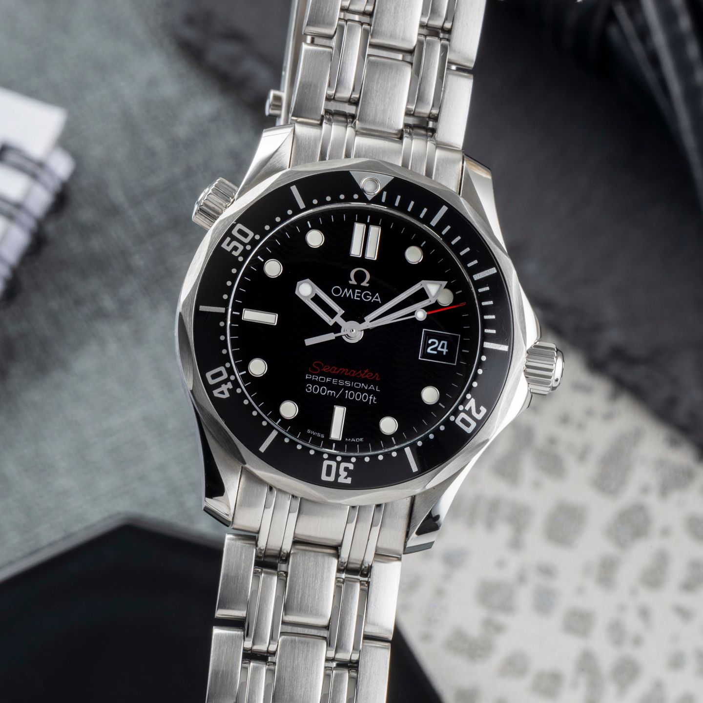 Omega Seamaster Diver 300 M 212.30.36.61.01.001 - (3/8)