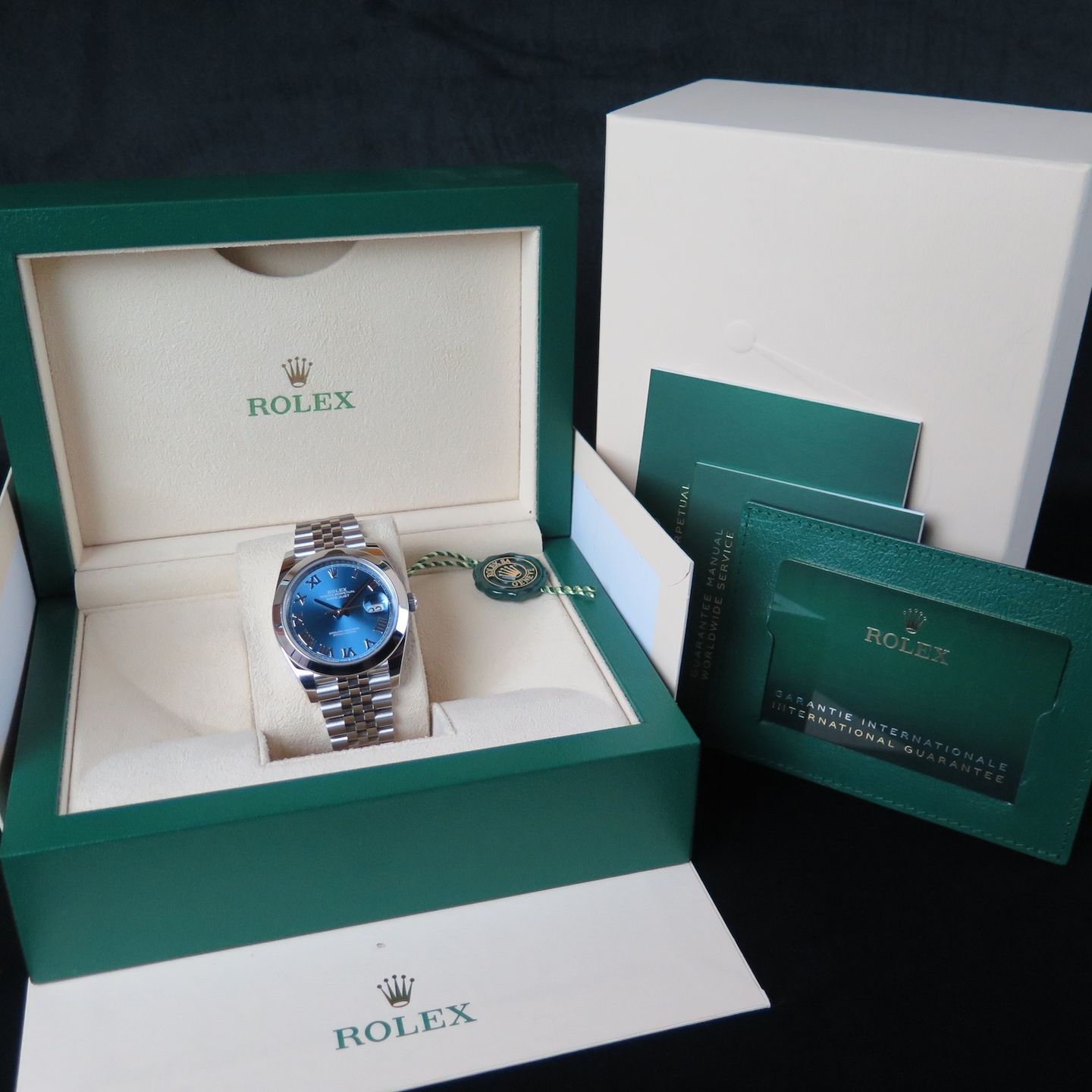 Rolex Datejust 41 126300 - (8/8)