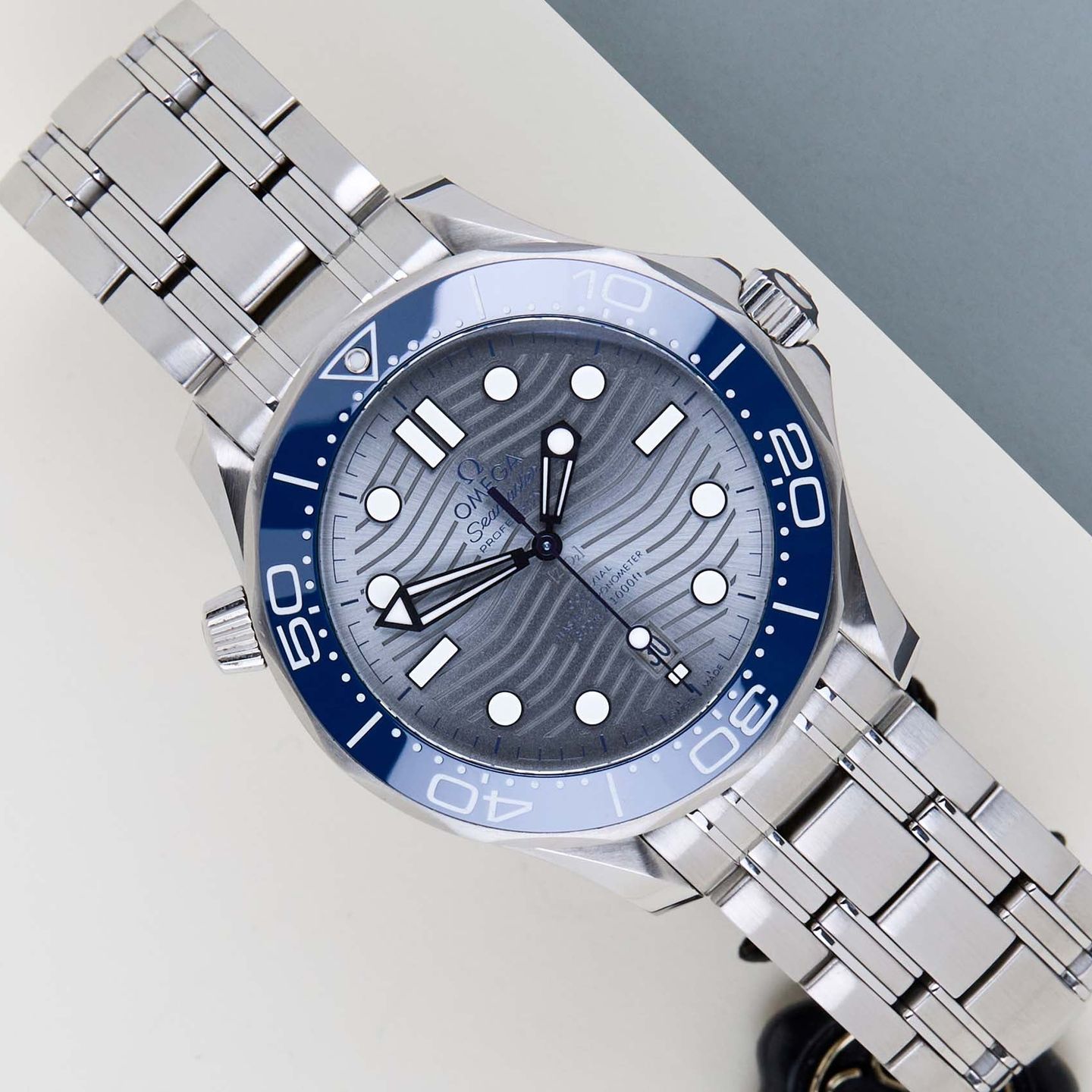 Omega Seamaster Diver 300 M 210.30.42.20.06.001 - (1/8)