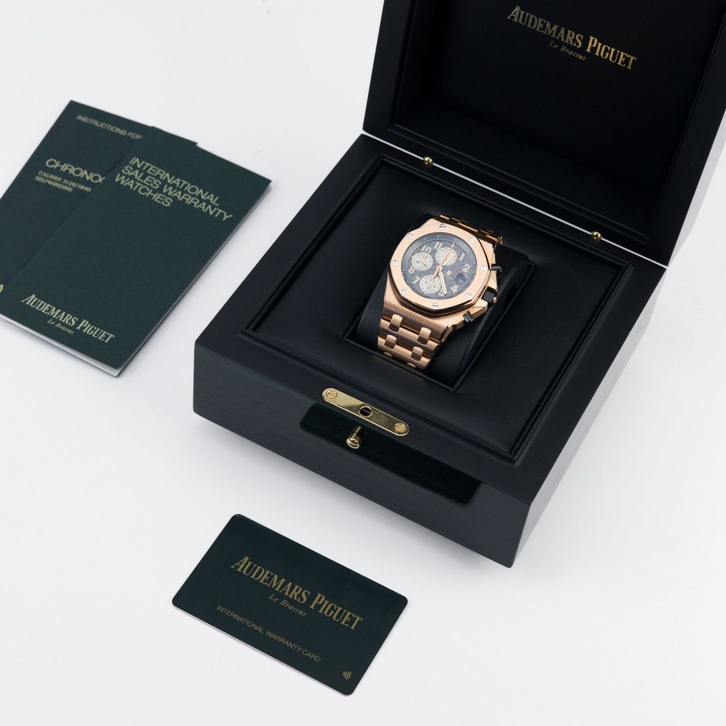 Audemars Piguet Royal Oak Offshore Chronograph 26470OR.OO.1000OR.02 (2020) - Grijs wijzerplaat 42mm Roségoud (2/7)