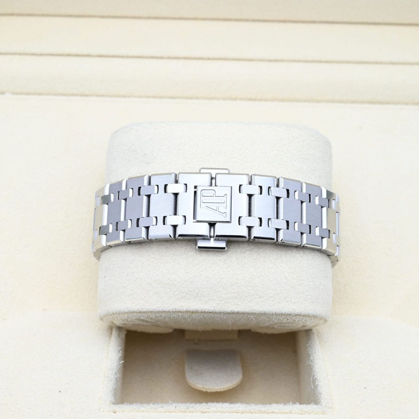 Audemars Piguet Royal Oak Lady 67651ST (2014) - 33 mm Steel case (6/8)