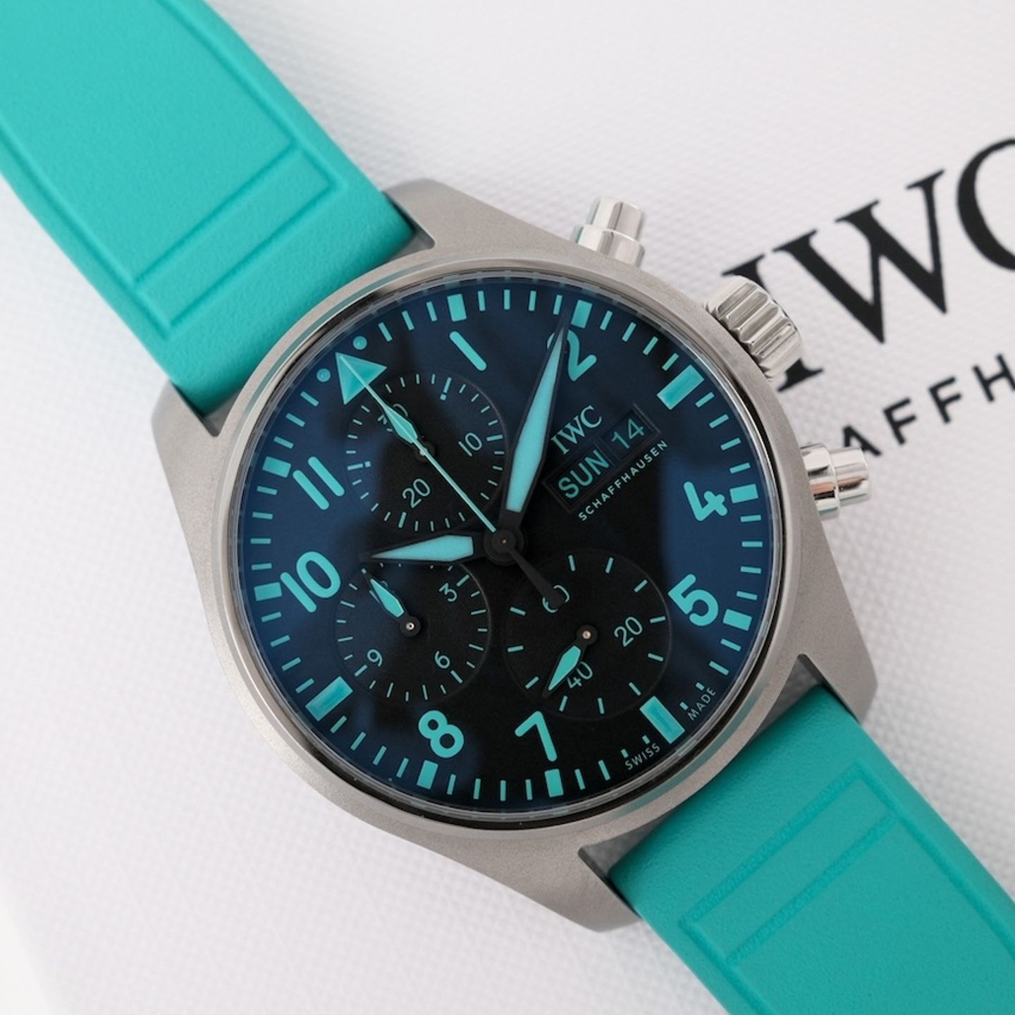 IWC Pilot Chronograph IW388108 - (1/8)