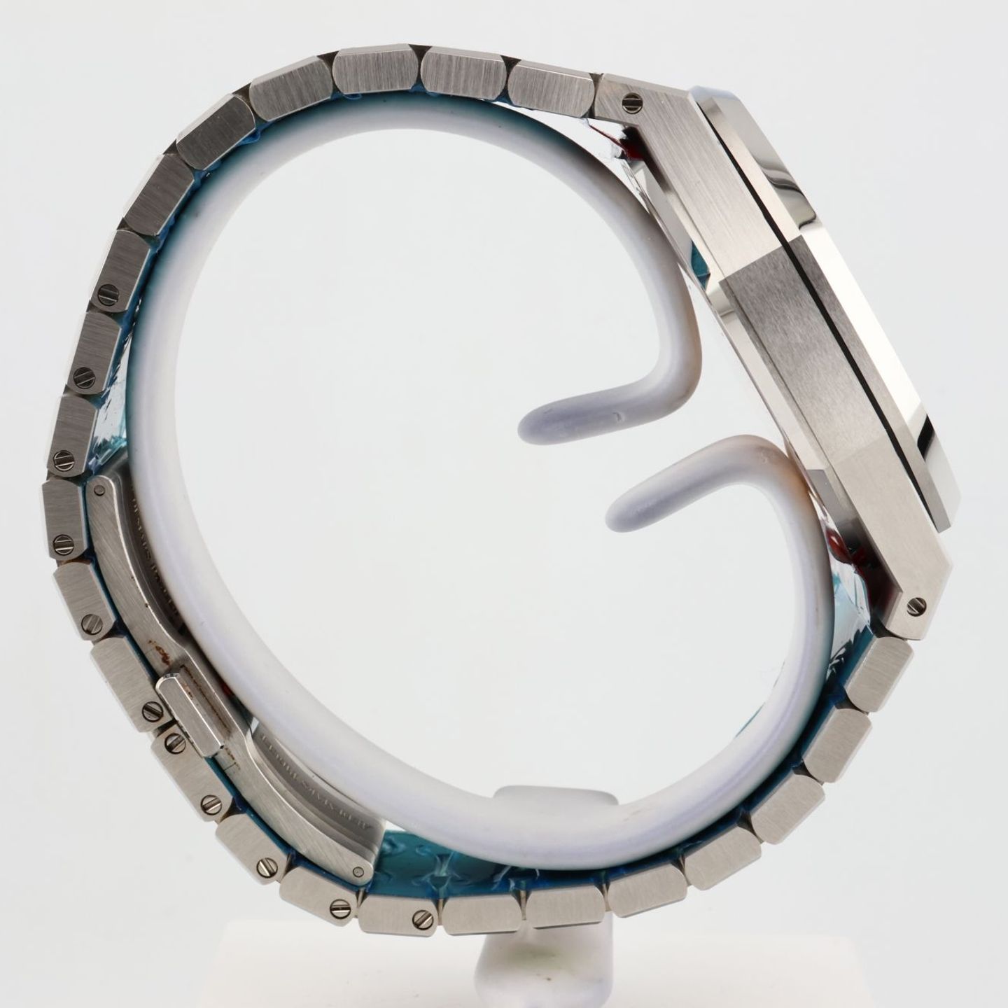 Audemars Piguet Royal Oak Selfwinding 15500ST.OO.1220ST.03 (Onbekend (willekeurig serienummer)) - Zwart wijzerplaat 41mm Staal (8/8)