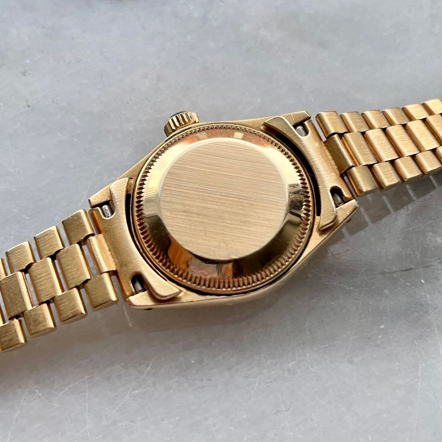 Rolex Lady-Datejust 6927 (1976) - Champagne dial 26 mm Yellow Gold case (6/8)