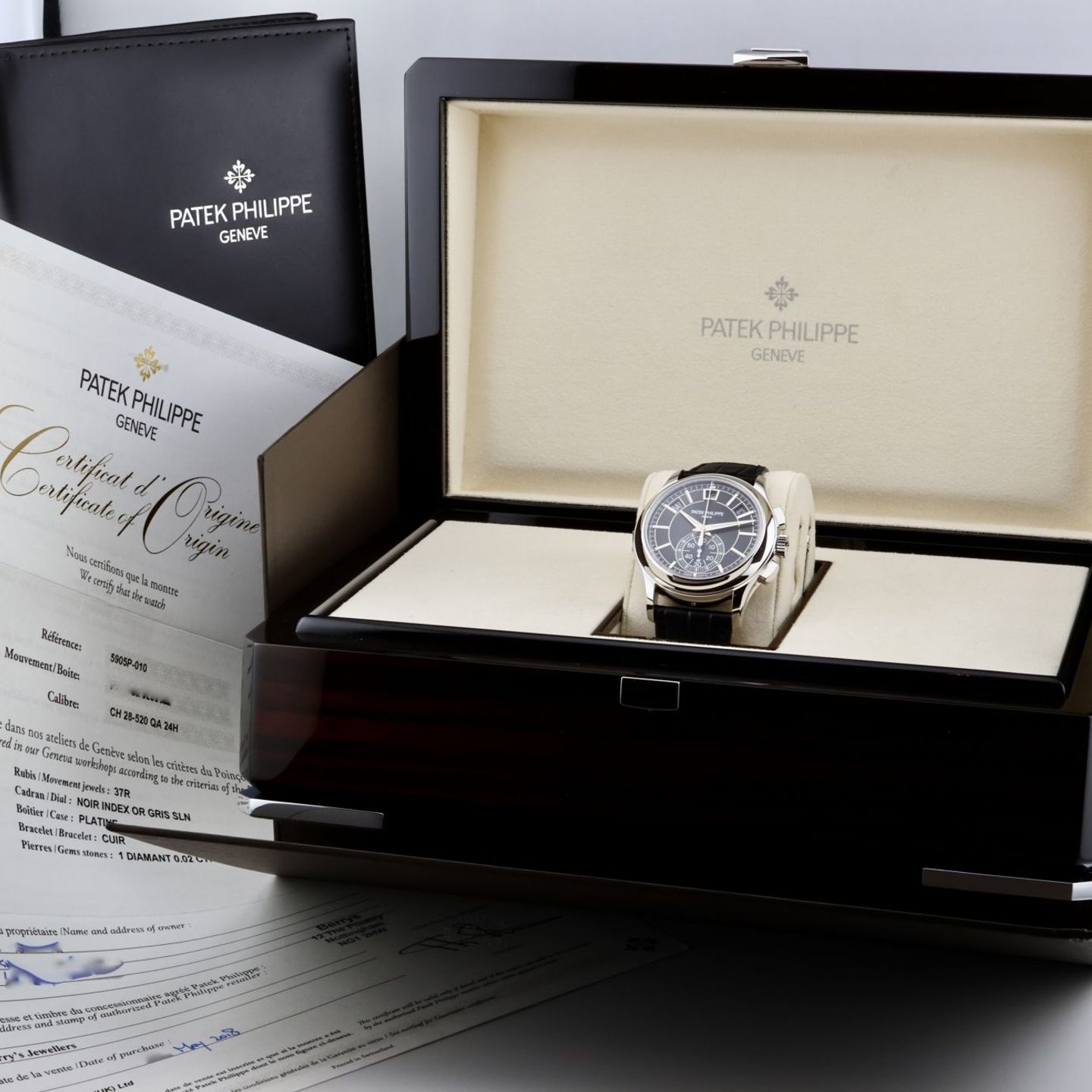 Patek Philippe Annual Calendar Chronograph 5905P-010 (2018) - Black dial 42 mm Platinum case (4/6)