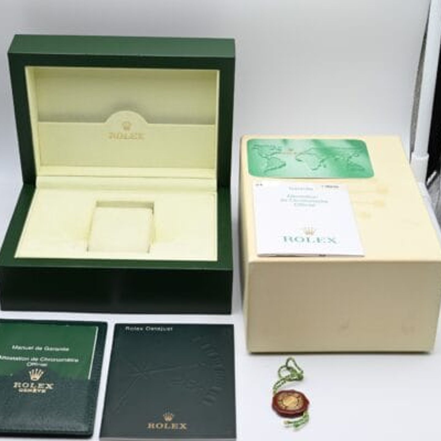 Rolex Datejust 36 116233 (2004) - Champagne wijzerplaat 36mm Goud/Staal (2/7)