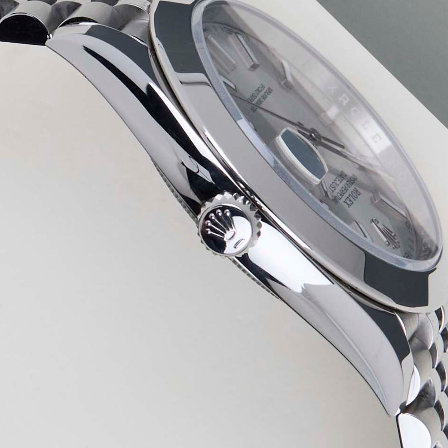 Rolex Datejust 41 126300 (2025) - 41 mm Steel case (8/8)