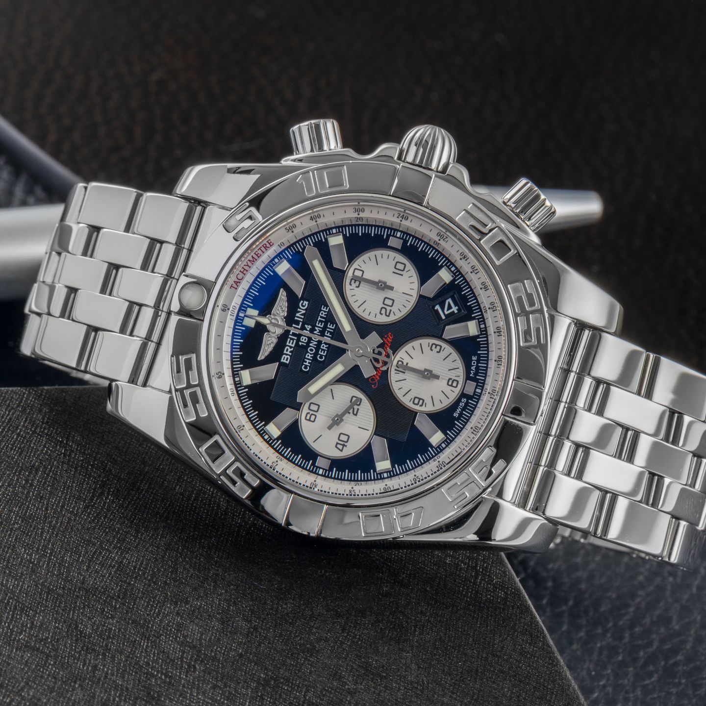 Breitling Chronomat 44 A011B67PA - (2/8)