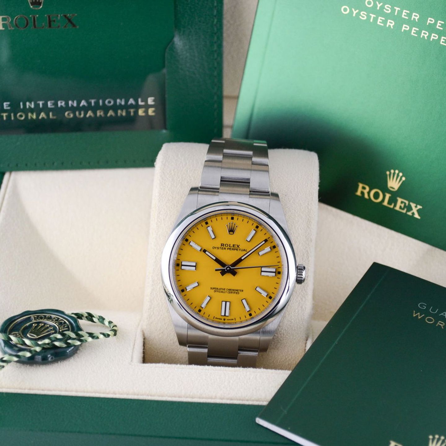 Rolex Oyster Perpetual 41 124300 - (7/7)