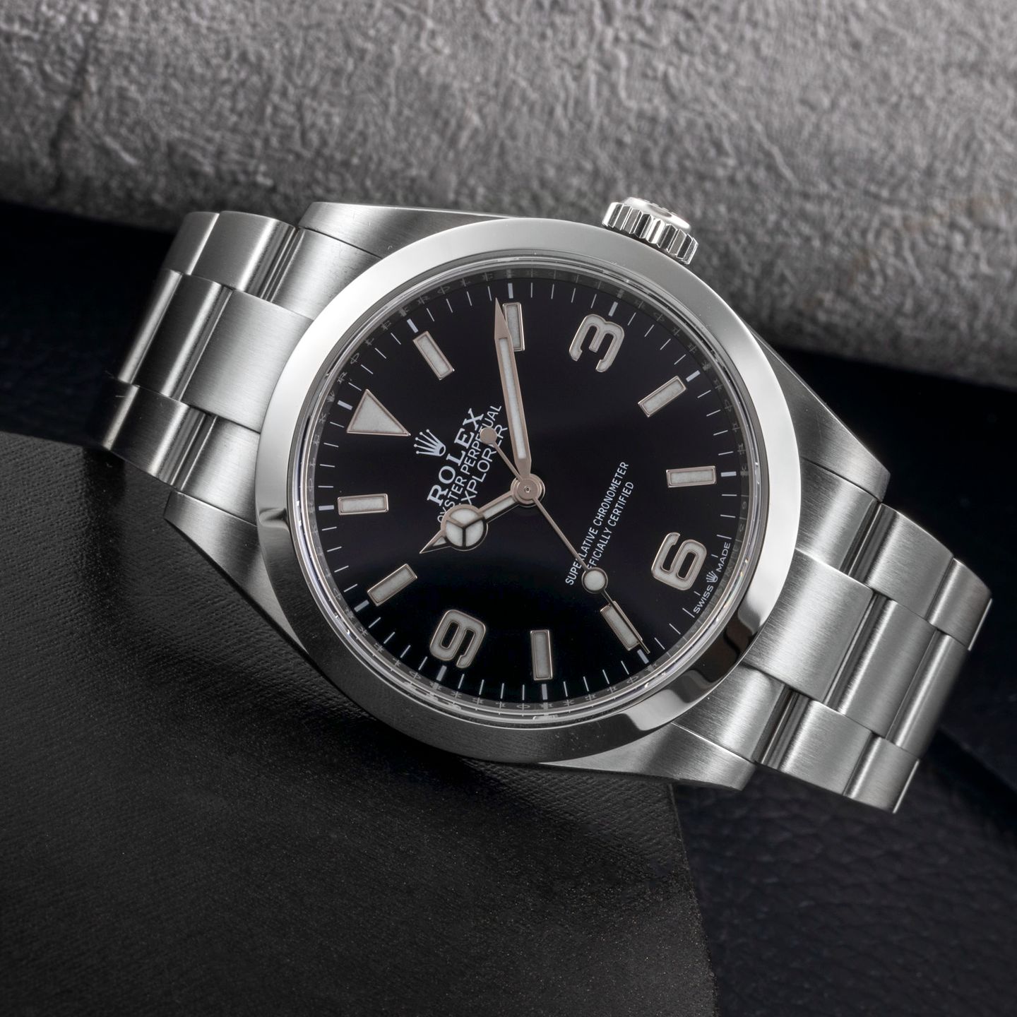 Rolex Explorer 224270 - (2/8)