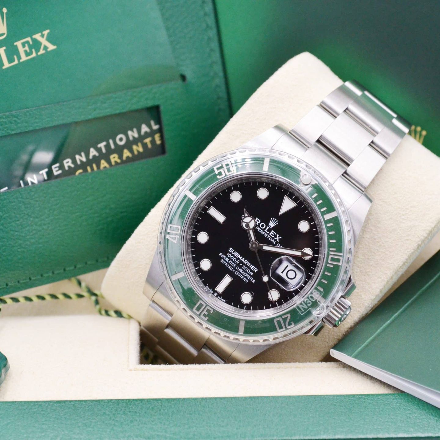 Rolex Submariner Date 126610LV (2020) - Zwart wijzerplaat 41mm Staal (7/7)