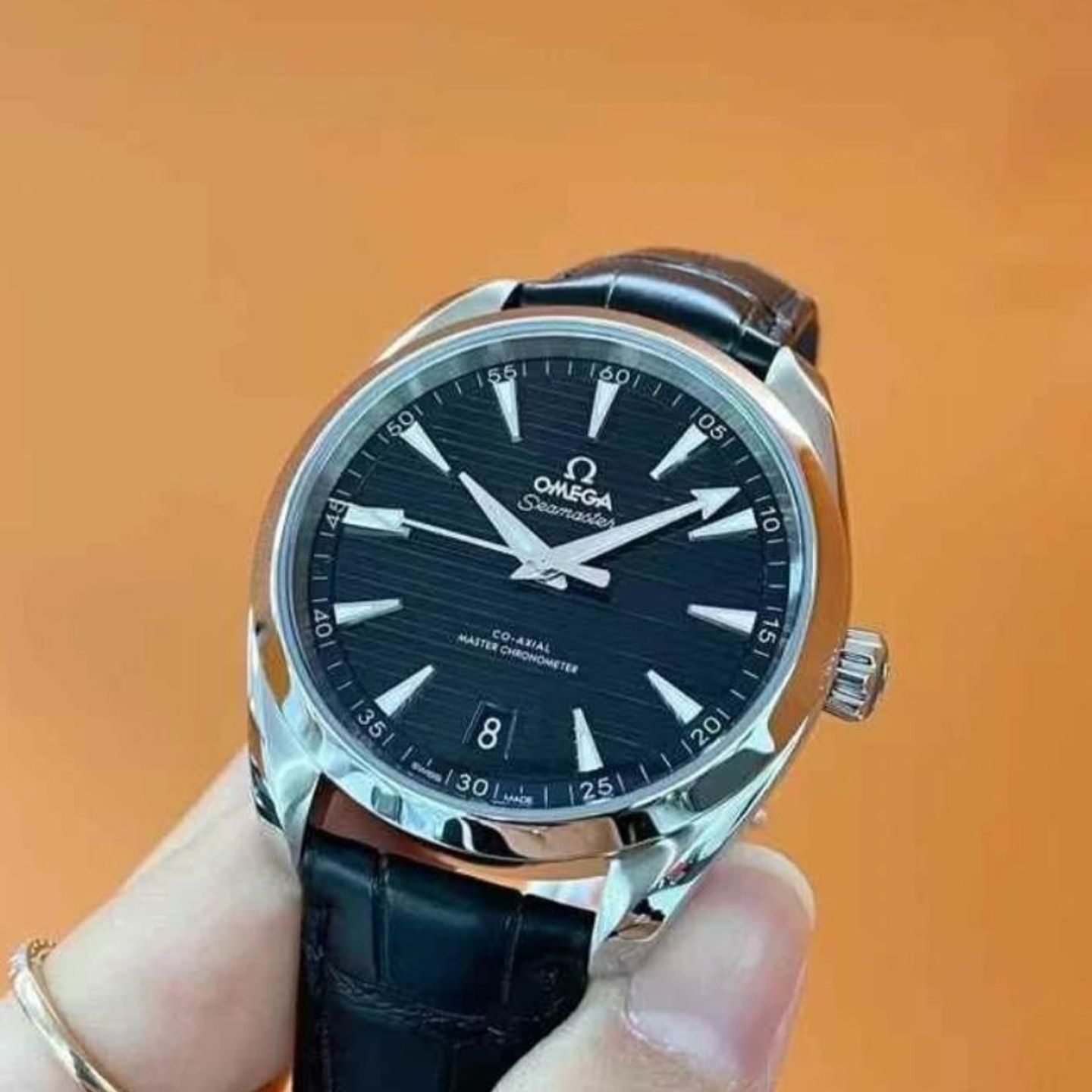 Omega Seamaster Aqua Terra 220.13.38.20.01.001 (2023) - Zwart wijzerplaat 38mm Staal (3/4)