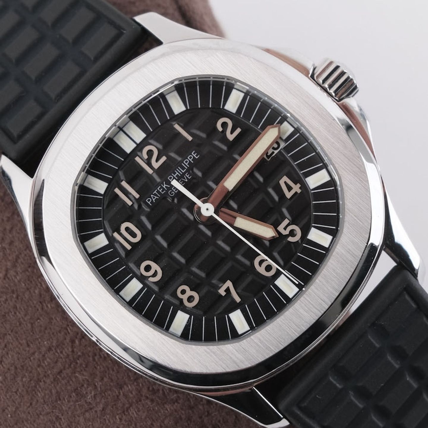 Patek Philippe Aquanaut 5064 (Onbekend (willekeurig serienummer)) - 37mm Staal (2/8)
