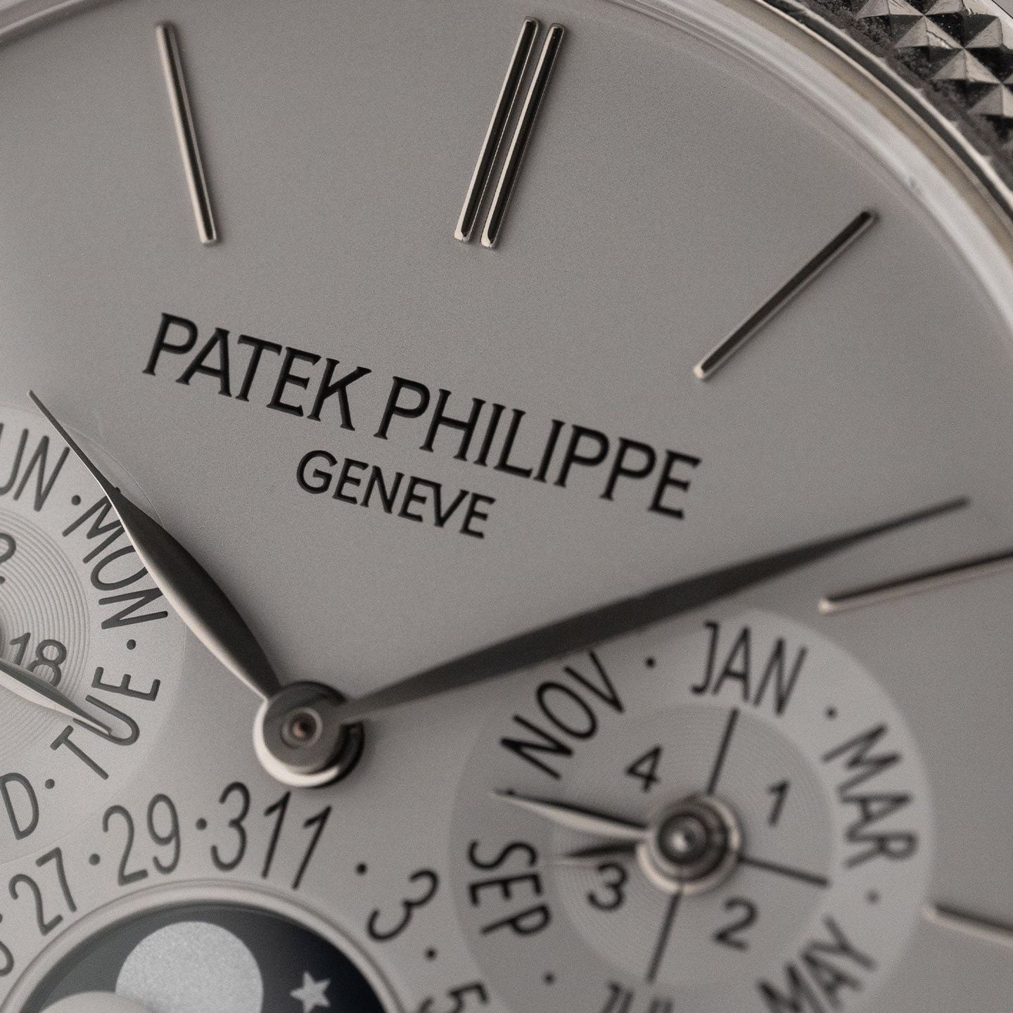 Patek Philippe Perpetual Calendar 5139G-001 - (4/8)