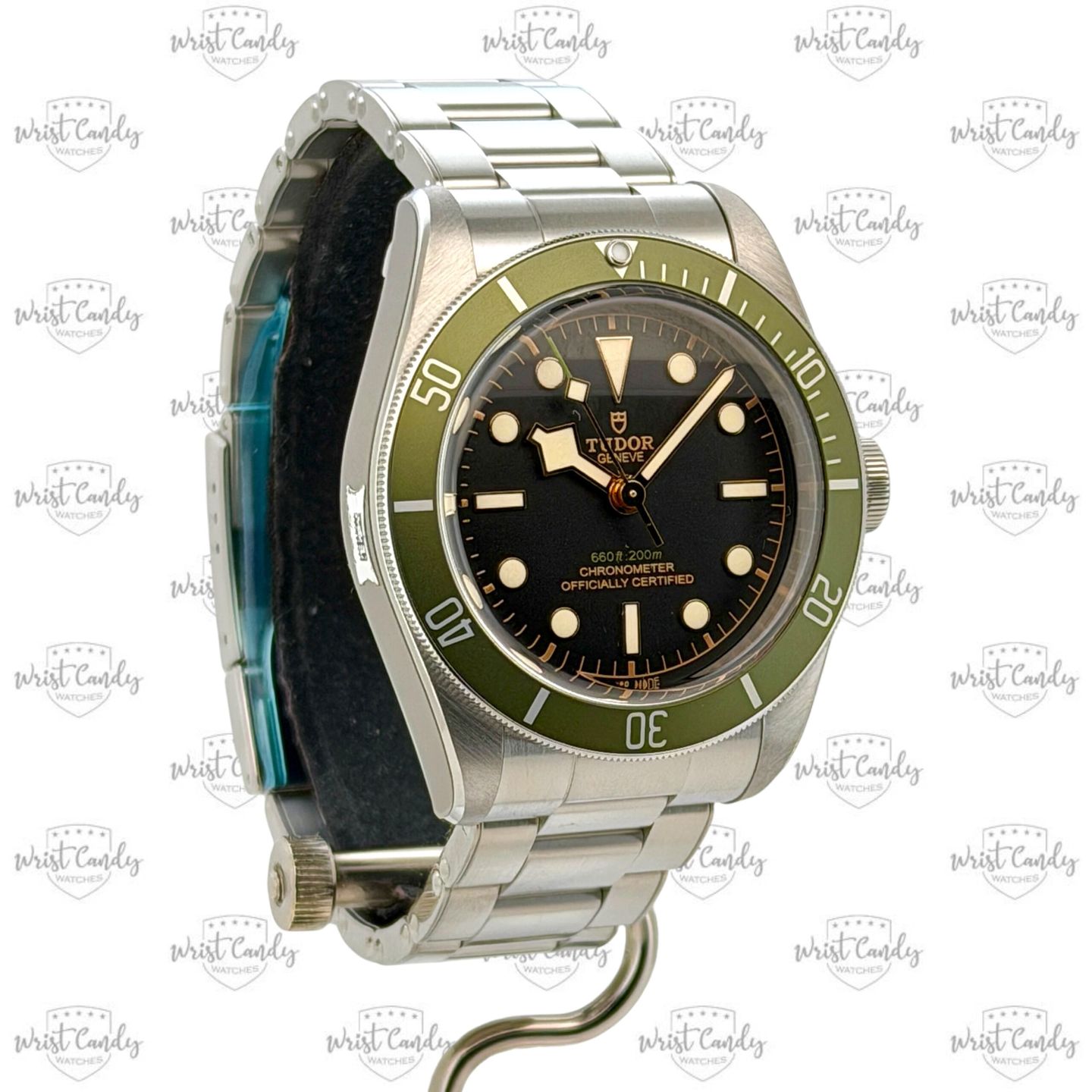 Tudor Black Bay 79230G (2026) - Zwart wijzerplaat 41mm Staal (4/8)