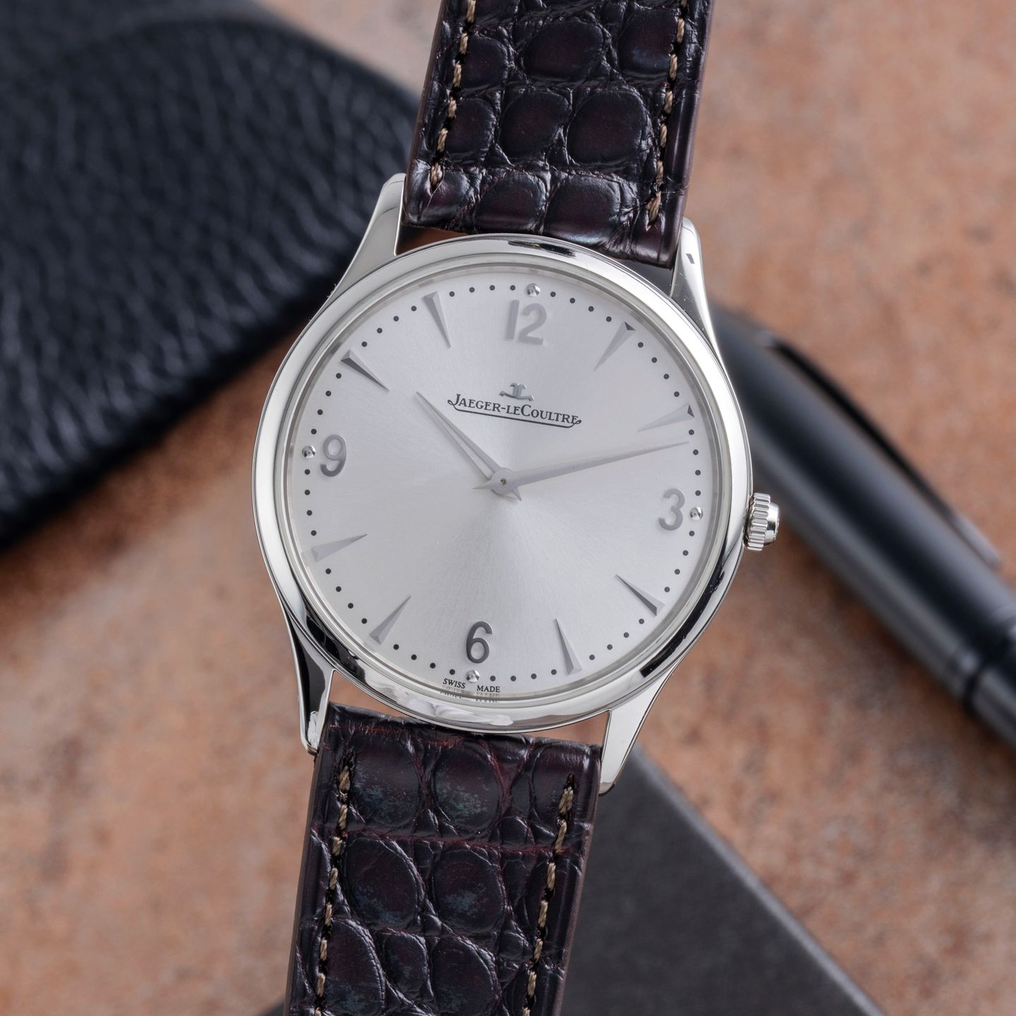 Jaeger-LeCoultre Master Ultra Thin Q1348420 (2010) - Zilver wijzerplaat 38mm Staal (3/8)