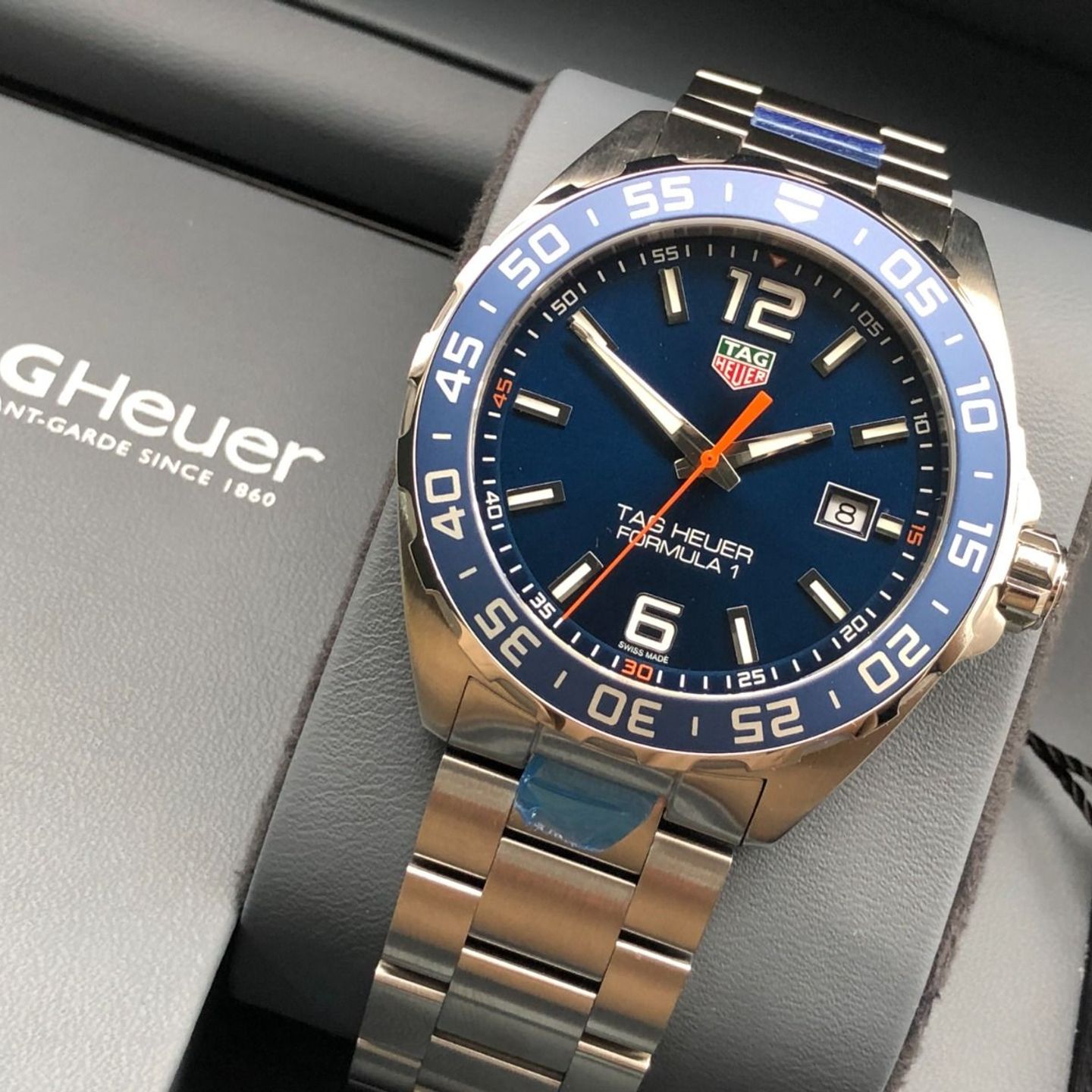 TAG Heuer Formula 1 Quartz WAZ1010.BA0842 (2023) - Blue dial 43 mm Steel case (2/7)