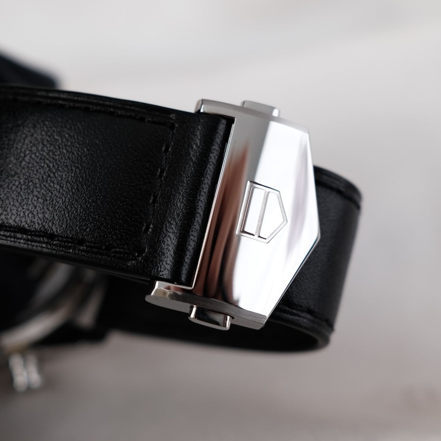 TAG Heuer Carrera Porsche Chronograph Special Edition CBS2011 - (6/8)