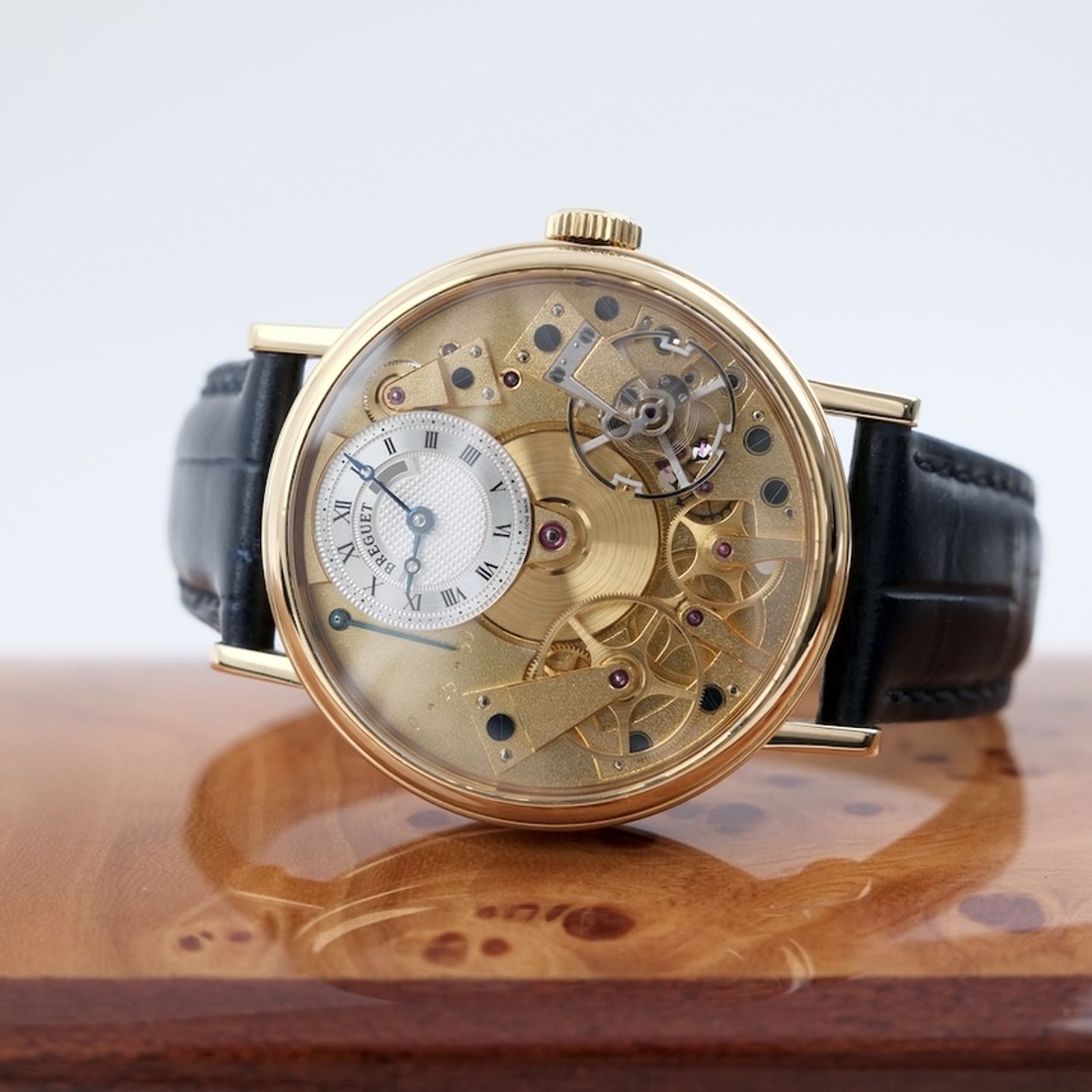 Breguet Tradition 7027BA/11/9V6 (2011) - 37mm Geelgoud (1/8)