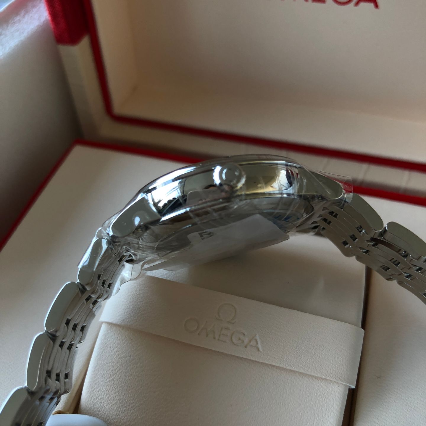 Omega De Ville Prestige 424.10.33.20.55.002 (2022) - Pearl dial 33 mm Steel case (7/8)