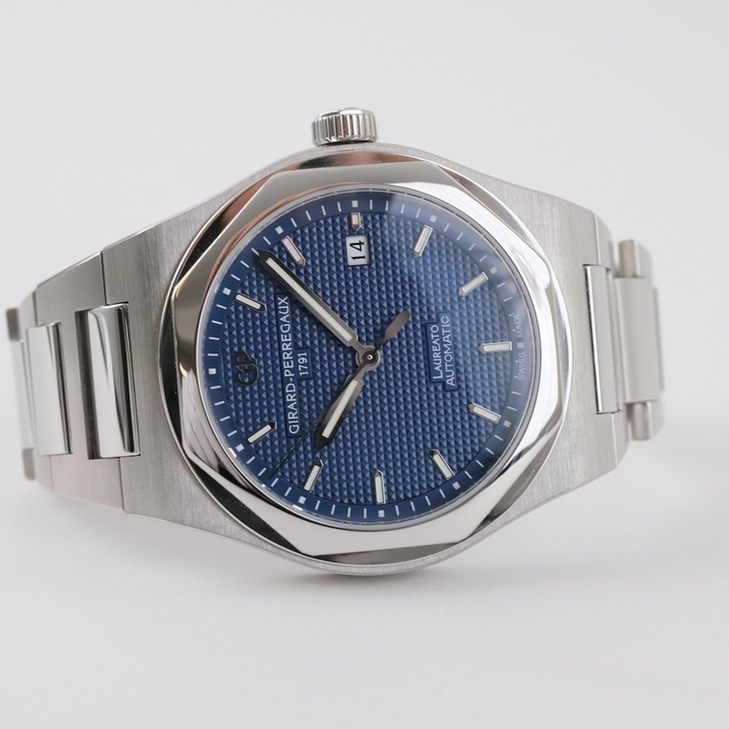 Girard-Perregaux Laureato 81000-11-431-11A - (6/8)