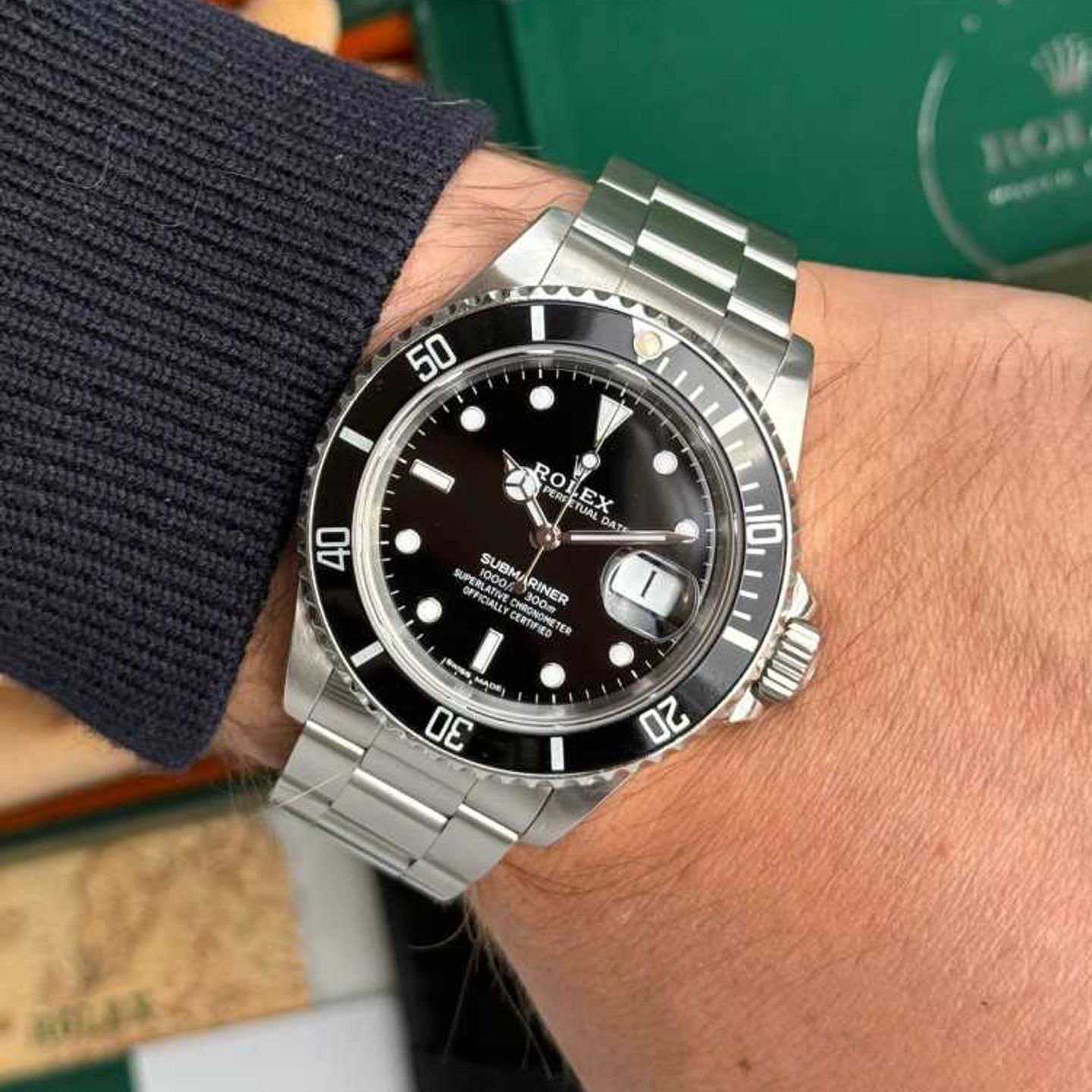 Rolex Submariner Date 16610 (1989) - Zwart wijzerplaat 40mm Staal (2/8)